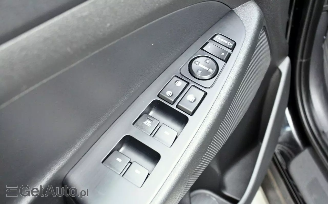 HYUNDAI Tucson 1.7 CRDI BlueDrive GO 2WD