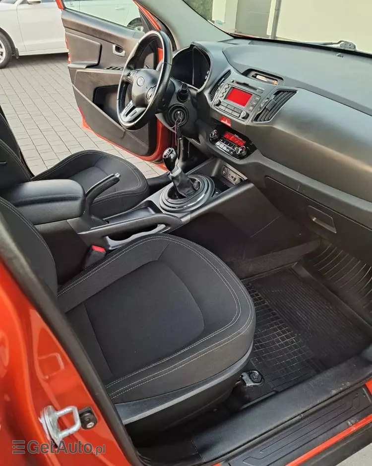 KIA Sportage 1.7 CRDI Business Line M 2WD