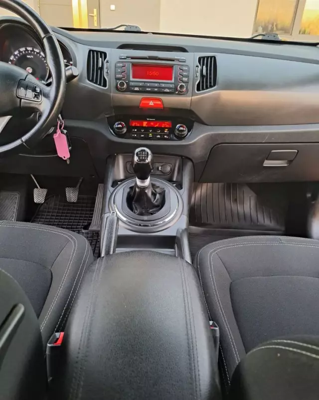 KIA Sportage 1.7 CRDI Business Line M 2WD