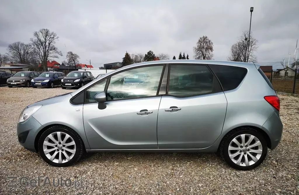 OPEL Meriva 