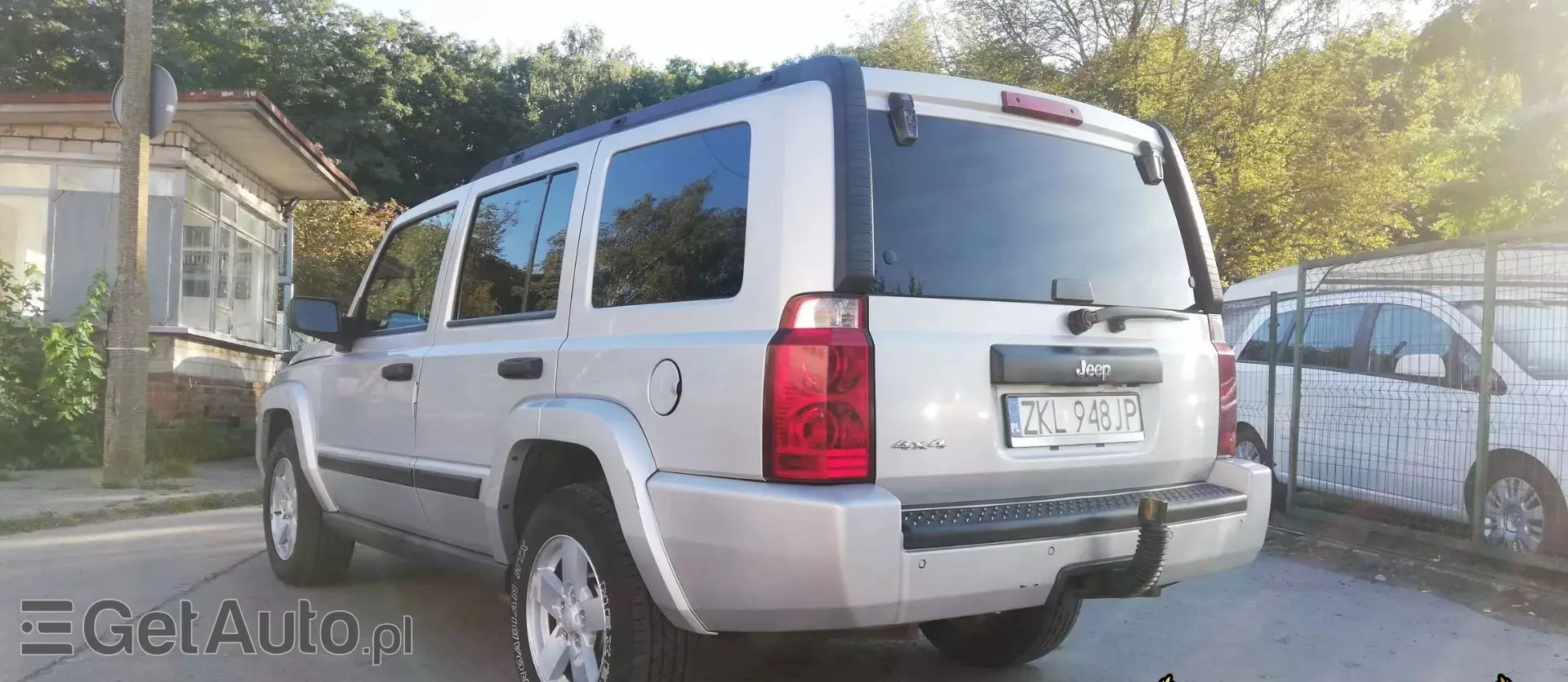JEEP Commander 3.7 i V6 4WD (213 KM)