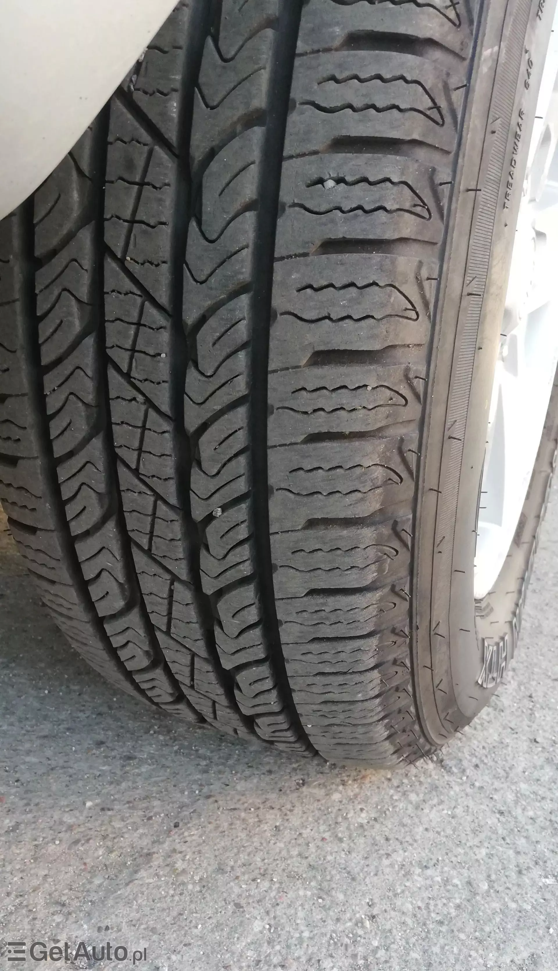 JEEP Commander 3.7 i V6 4WD (213 KM)