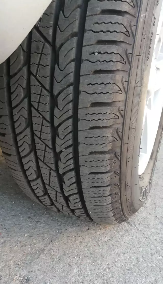 JEEP Commander 3.7 i V6 4WD (213 KM)