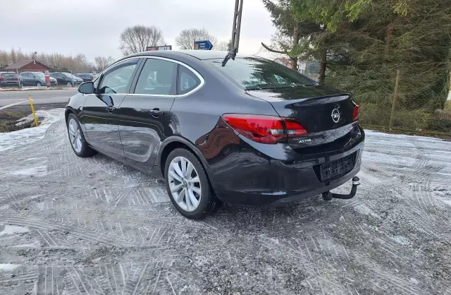 OPEL Astra 1.7 CDTI (110 KM)