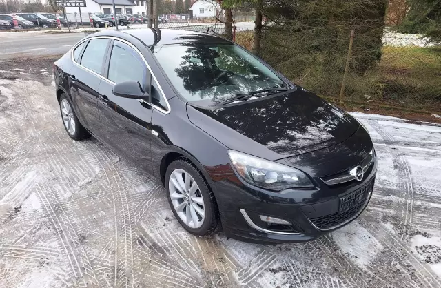 OPEL Astra 1.7 CDTI (110 KM)