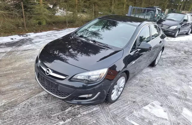 OPEL Astra 1.7 CDTI (110 KM)
