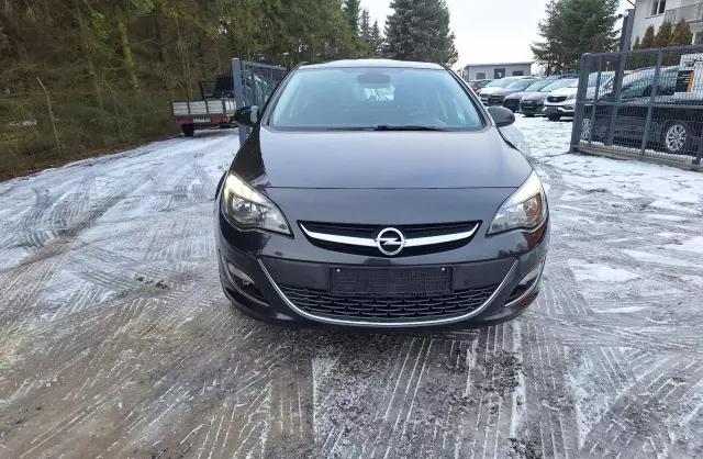 OPEL Astra 1.7 CDTI (110 KM)