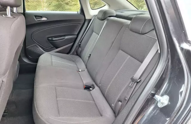 OPEL Astra 1.7 CDTI (110 KM)