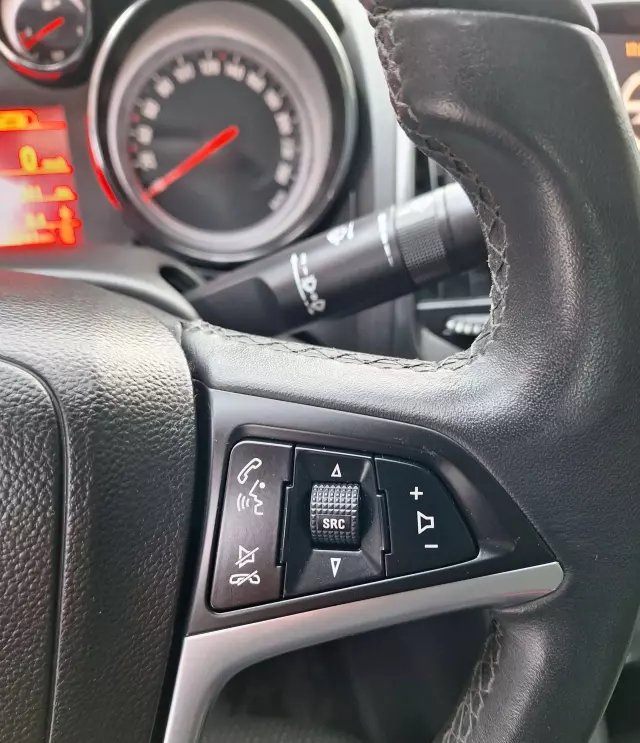 OPEL Astra 1.7 CDTI (110 KM)