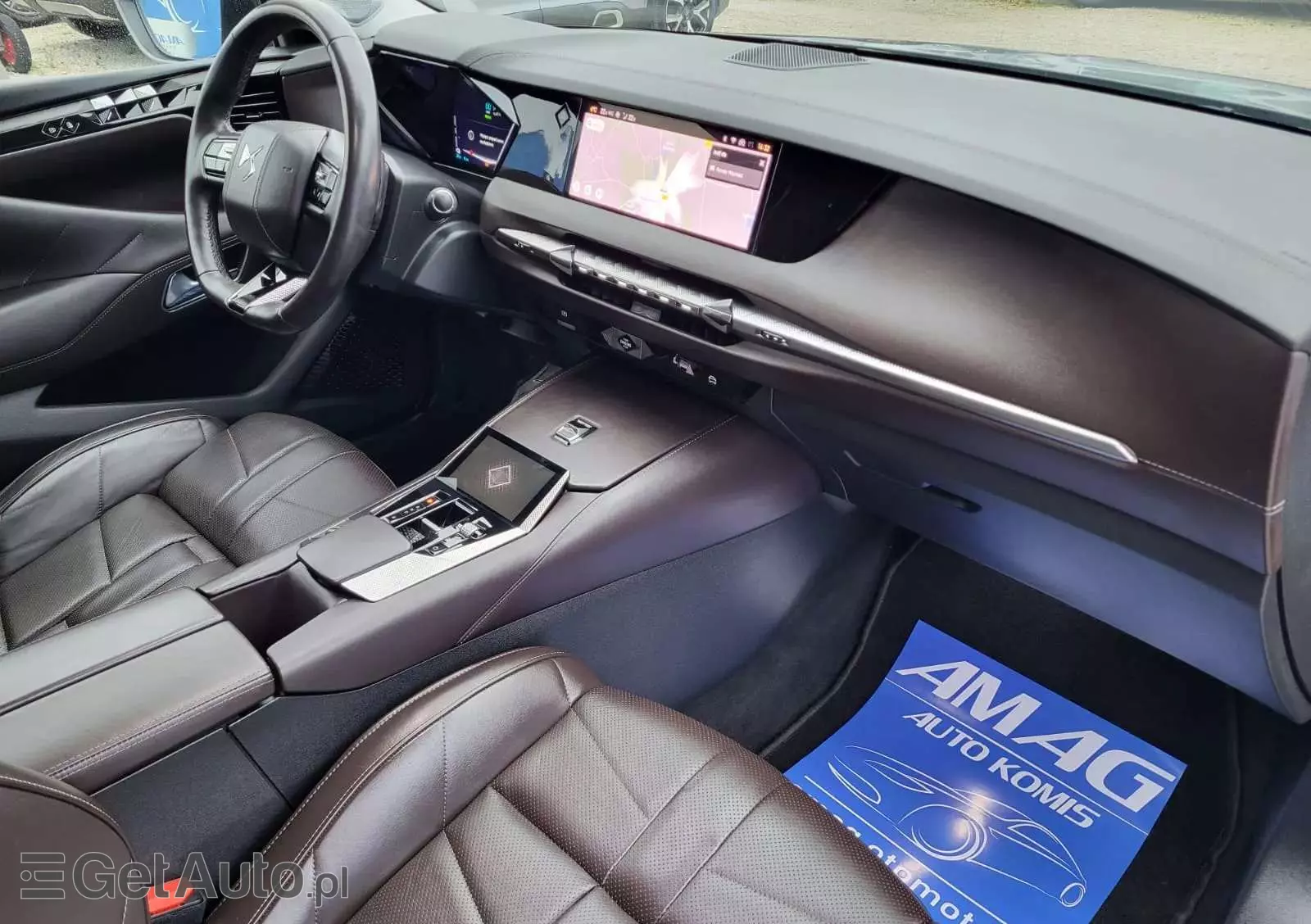 CITROËN DS4 E-TENSE 225 BASTILLE