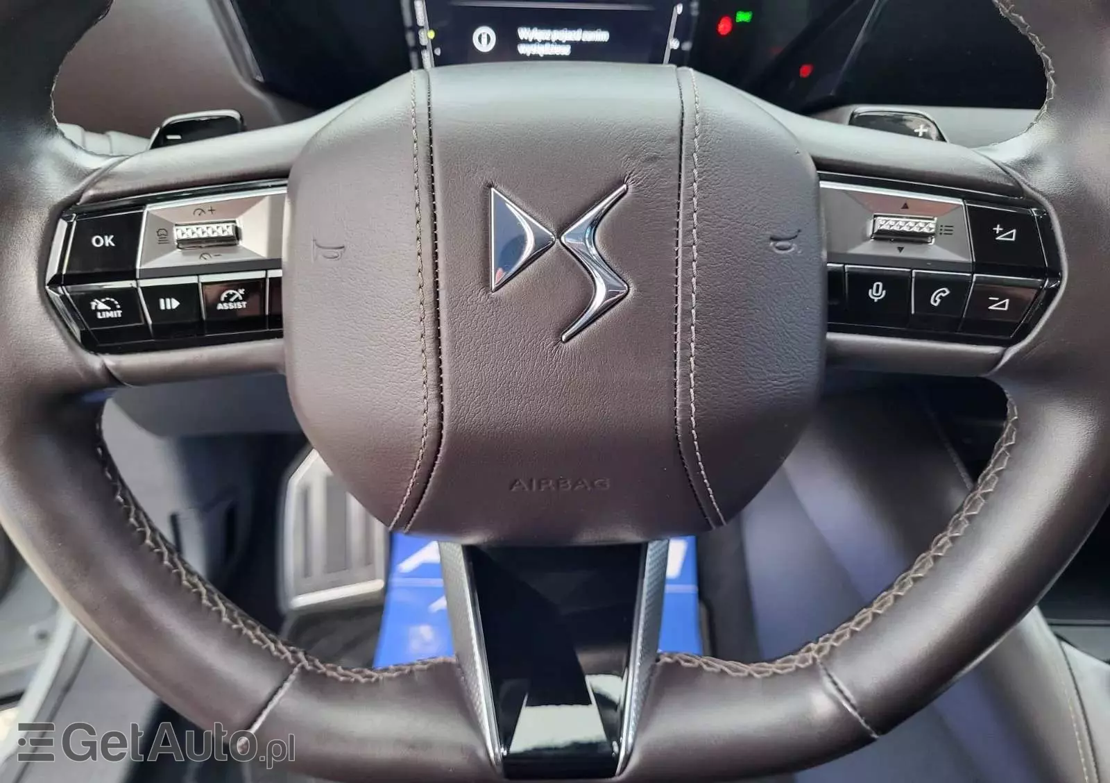 CITROËN DS4 E-TENSE 225 BASTILLE