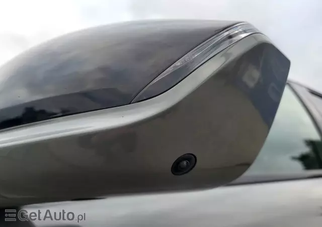 CITROËN DS4 E-TENSE 225 BASTILLE