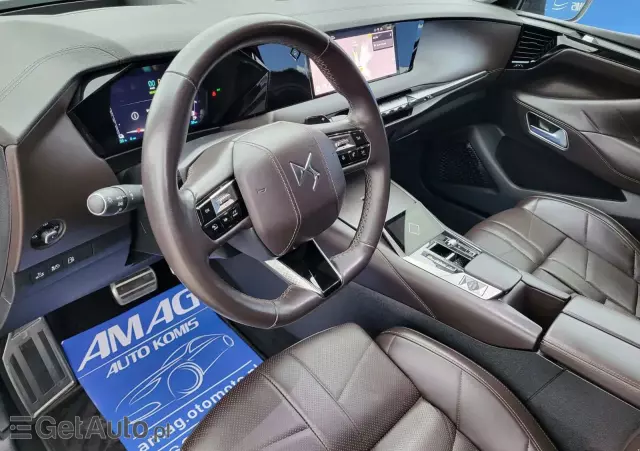 CITROËN DS4 E-TENSE 225 BASTILLE