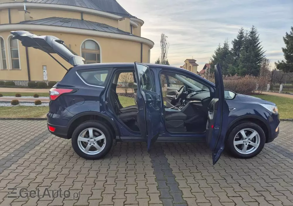 FORD Kuga 1.5 EcoBoost AWD Titanium ASS