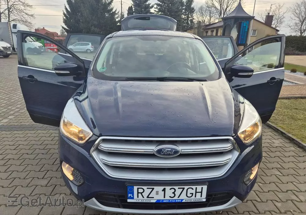 FORD Kuga 1.5 EcoBoost AWD Titanium ASS