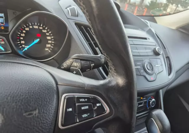 FORD Kuga 1.5 EcoBoost AWD Titanium ASS