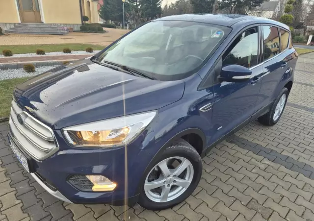 FORD Kuga 1.5 EcoBoost AWD Titanium ASS