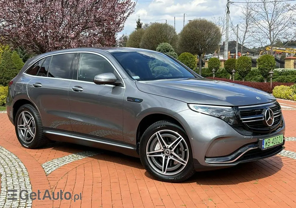 MERCEDES-BENZ EQC 