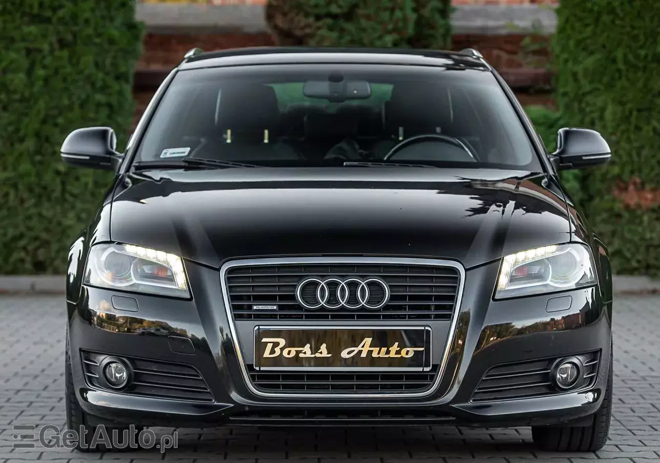 AUDI A3 1.8 TFSI Sportback quattro S line Sportpaket