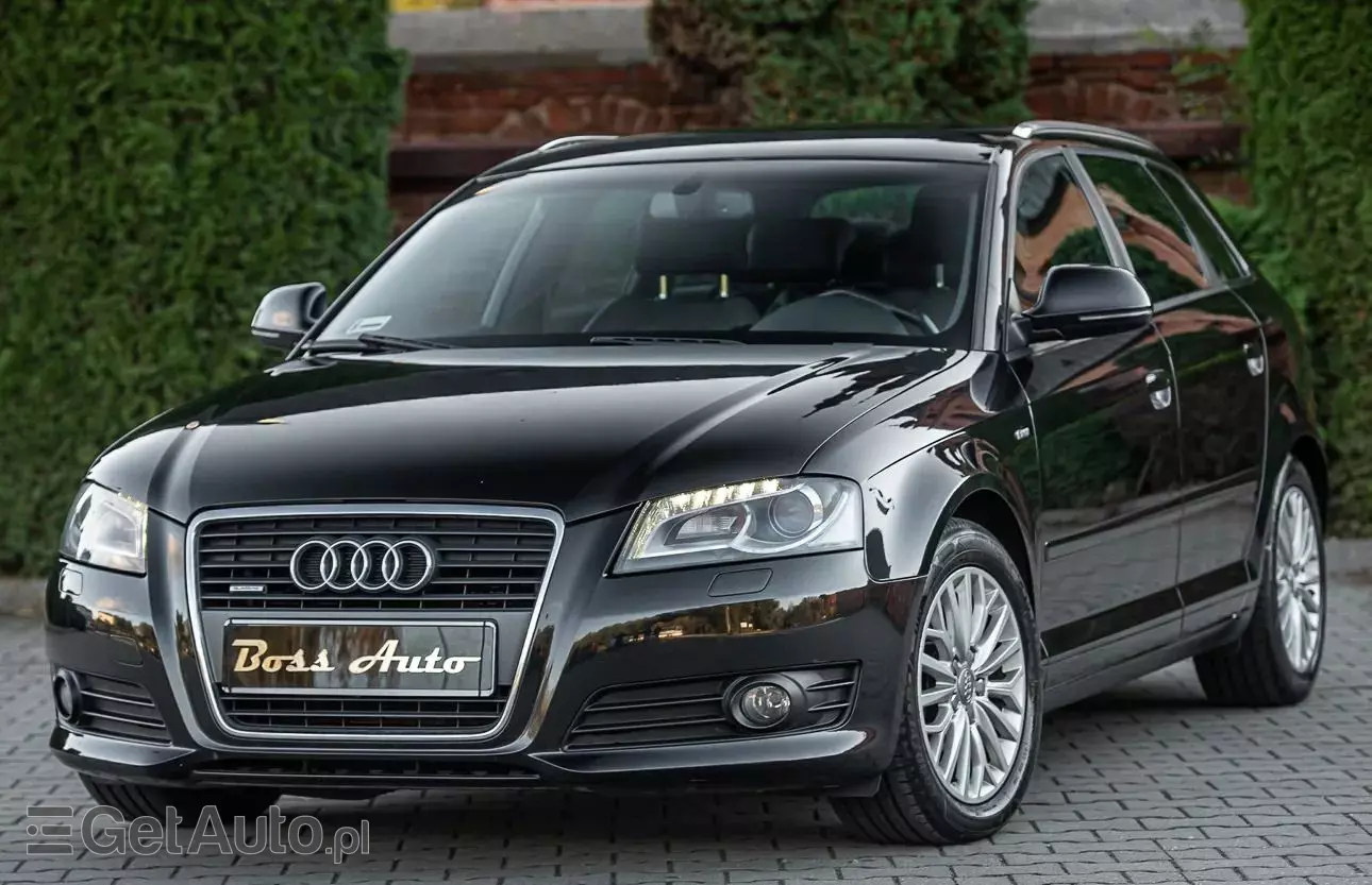 AUDI A3 1.8 TFSI Sportback quattro S line Sportpaket