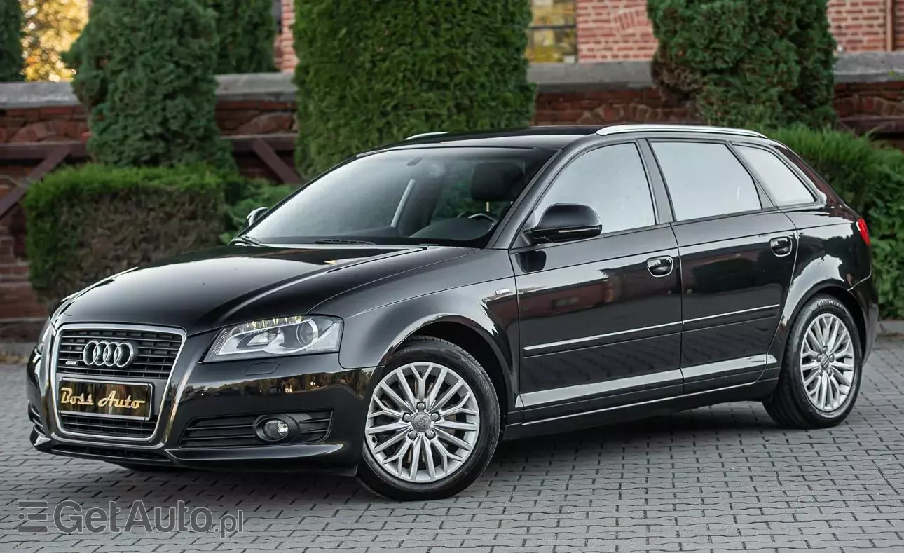 AUDI A3 1.8 TFSI Sportback quattro S line Sportpaket