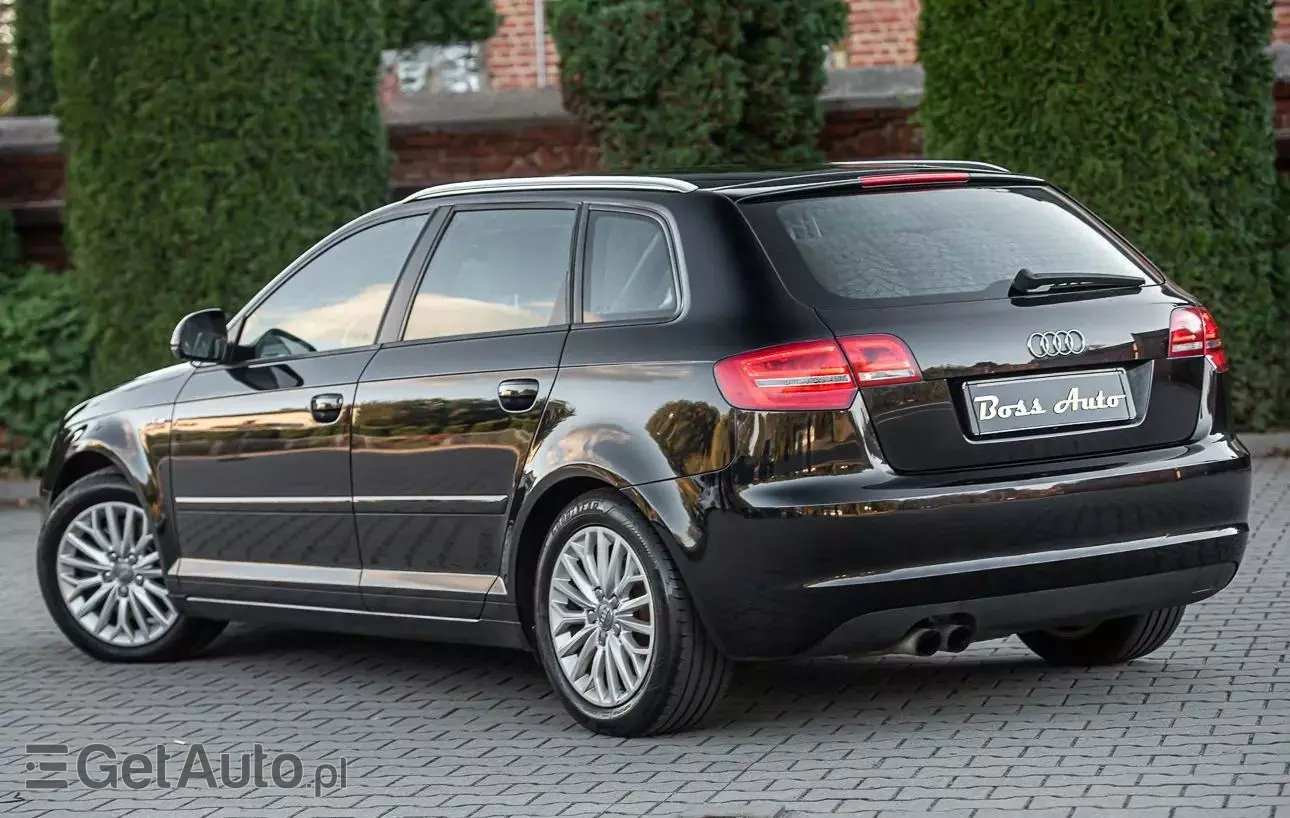 AUDI A3 1.8 TFSI Sportback quattro S line Sportpaket
