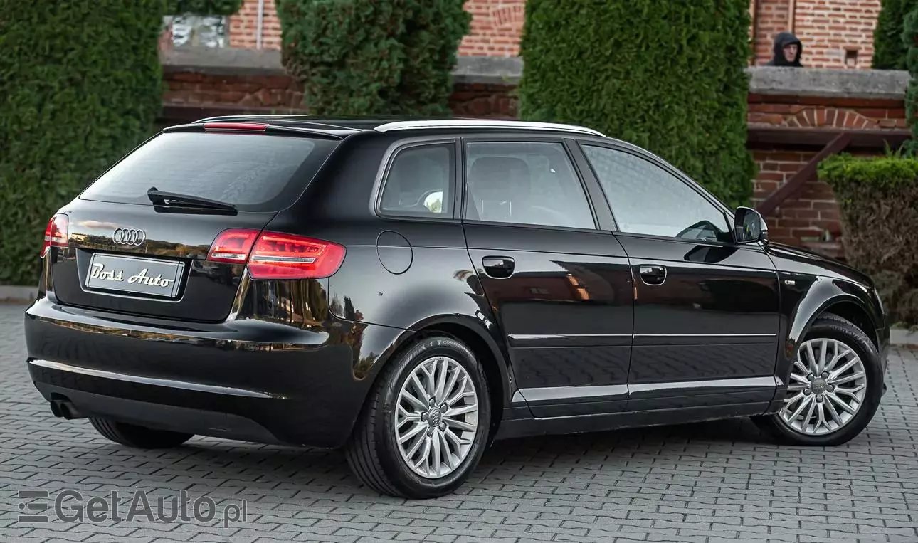 AUDI A3 1.8 TFSI Sportback quattro S line Sportpaket