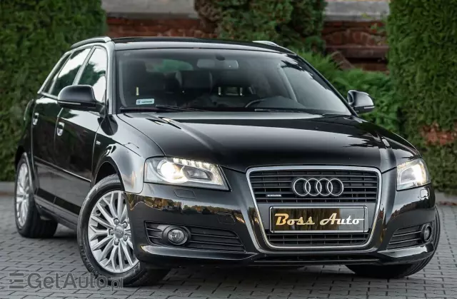 AUDI A3 1.8 TFSI Sportback quattro S line Sportpaket