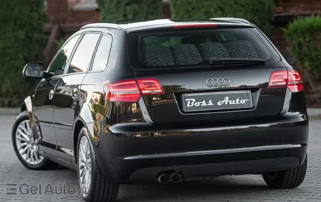 AUDI A3 1.8 TFSI Sportback quattro S line Sportpaket