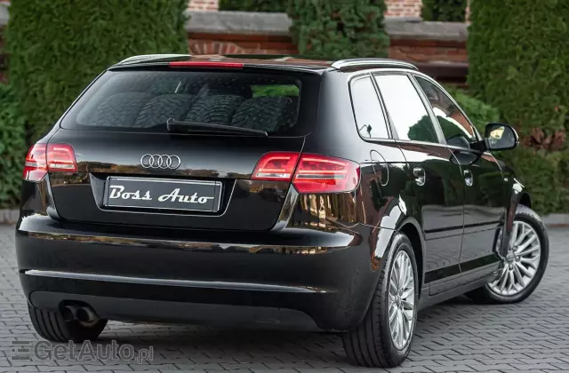 AUDI A3 1.8 TFSI Sportback quattro S line Sportpaket