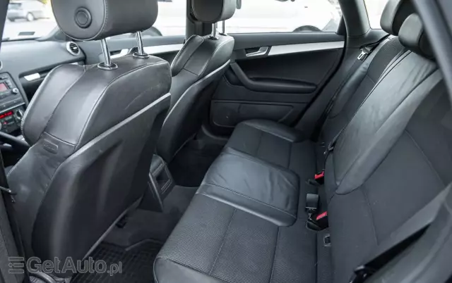 AUDI A3 1.8 TFSI Sportback quattro S line Sportpaket