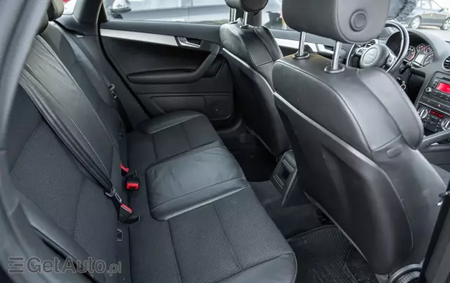 AUDI A3 1.8 TFSI Sportback quattro S line Sportpaket