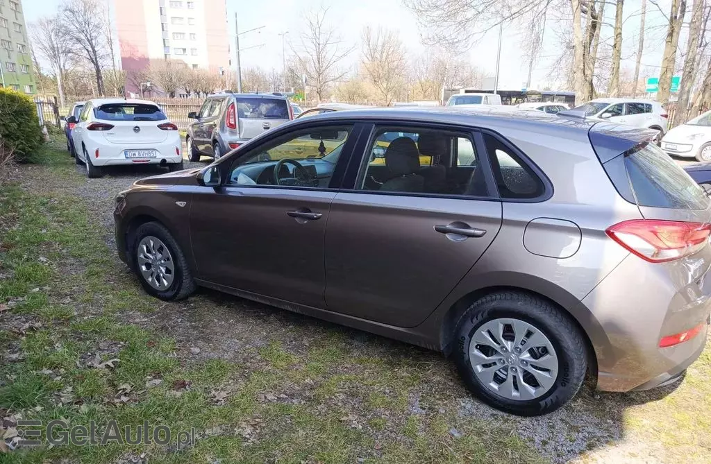 HYUNDAI I30 