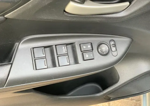 HONDA Jazz 1.3 i-VTEC Comfort