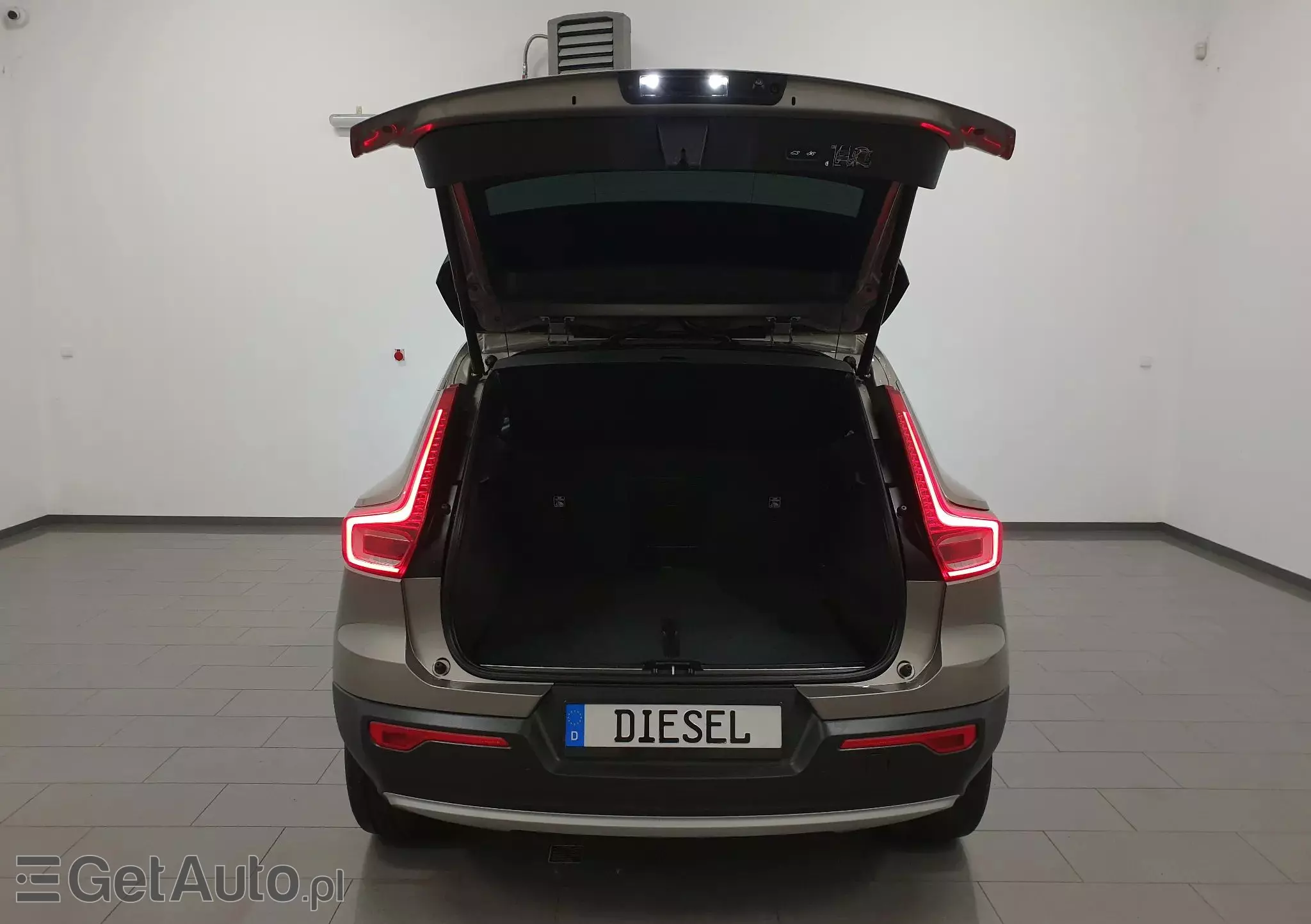 VOLVO XC 40 D3 Inscription