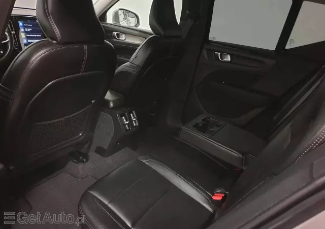 VOLVO XC 40 D3 Inscription