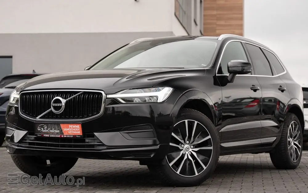VOLVO XC 60 D3 Drive-E Momentum