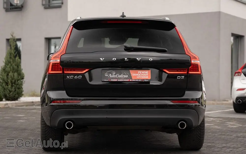 VOLVO XC 60 D3 Drive-E Momentum