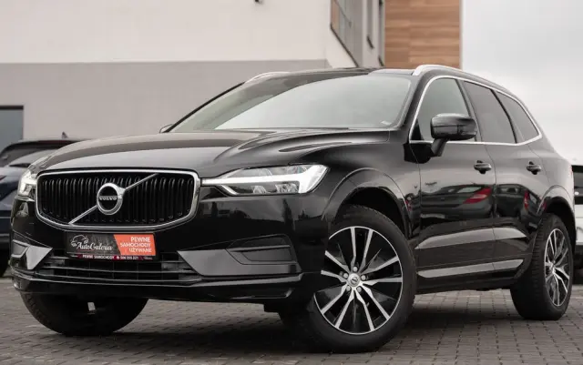 VOLVO XC 60 D3 Drive-E Momentum