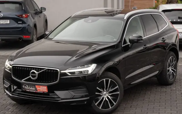 VOLVO XC 60 D3 Drive-E Momentum