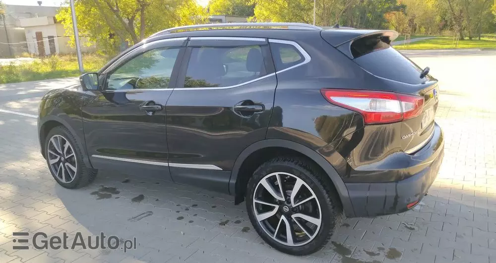 NISSAN Qashqai 1.6 dCi Xtronic TEKNA+