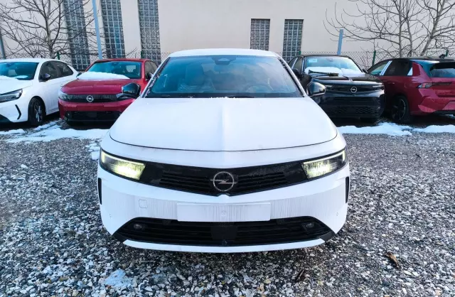 OPEL Astra 1.2 Turbo (130 KM)