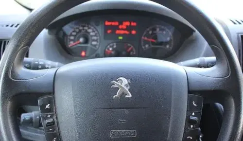 PEUGEOT Boxer 