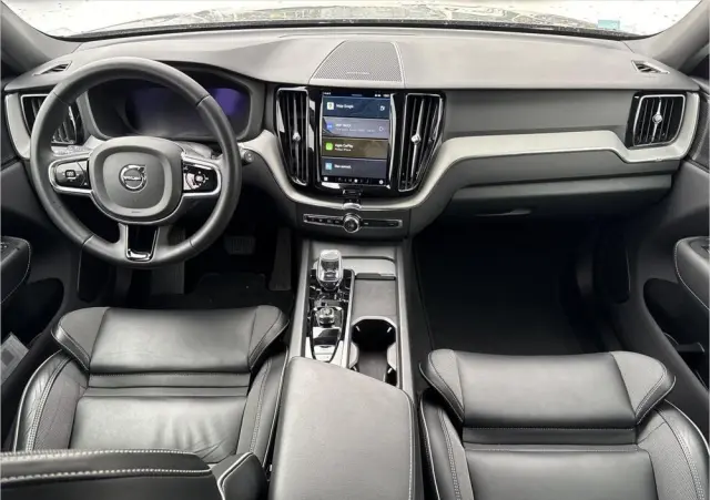 VOLVO XC 60 B4 B Plus Dark