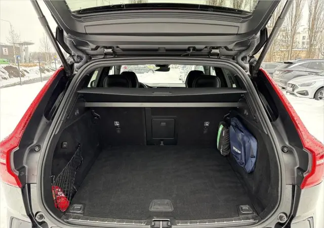 VOLVO XC 60 B4 B Plus Dark