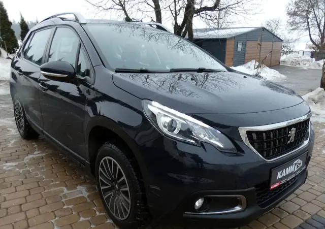 PEUGEOT 2008 1.2 Pure Tech Crossway S&S