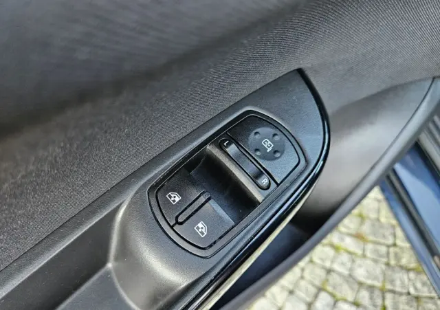 OPEL Corsa 1.2 Enjoy