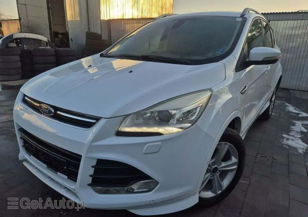 FORD Kuga 