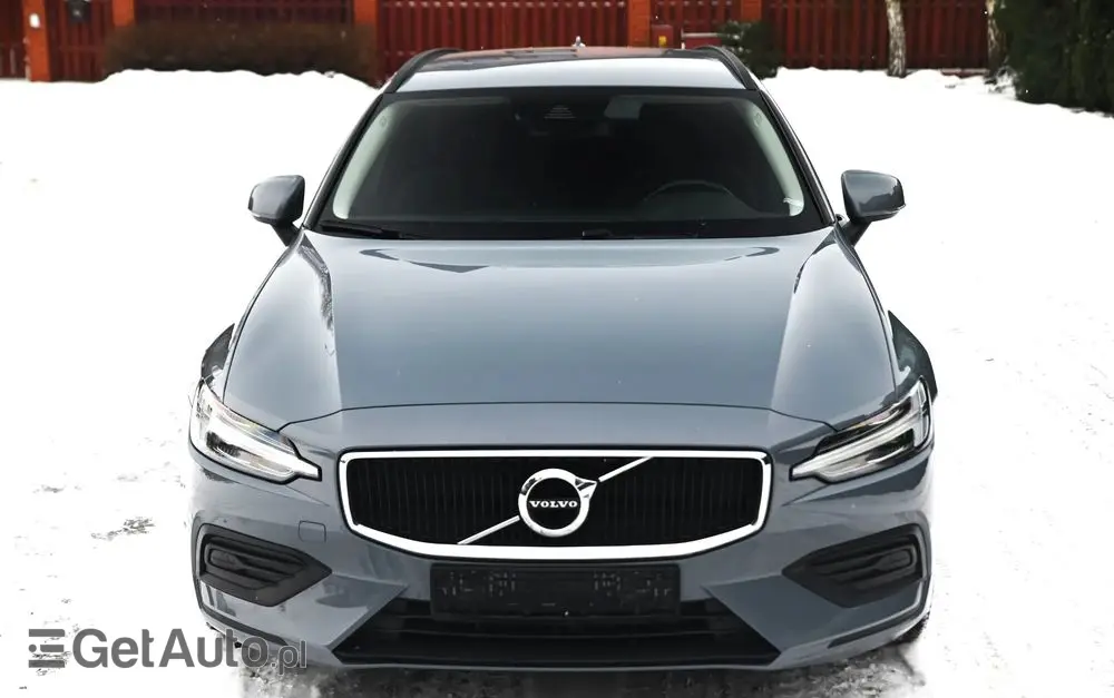 VOLVO V60 B4 D Geartronic Momentum Pro