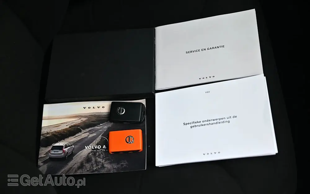 VOLVO V60 B4 D Geartronic Momentum Pro